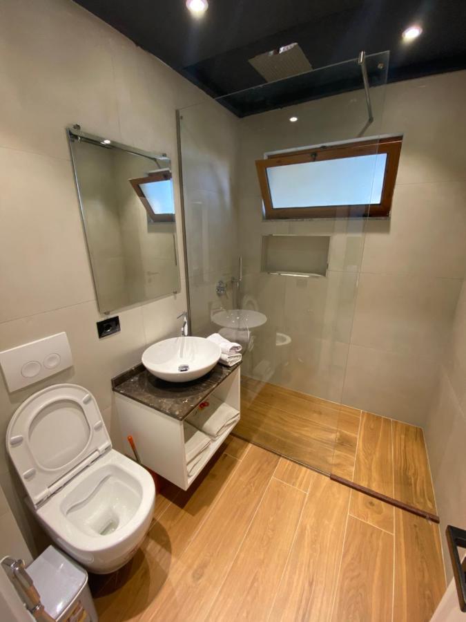 Hotel Garden Villa Ardo Голем Екстер'єр фото