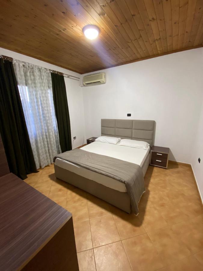 Hotel Garden Villa Ardo Голем Екстер'єр фото