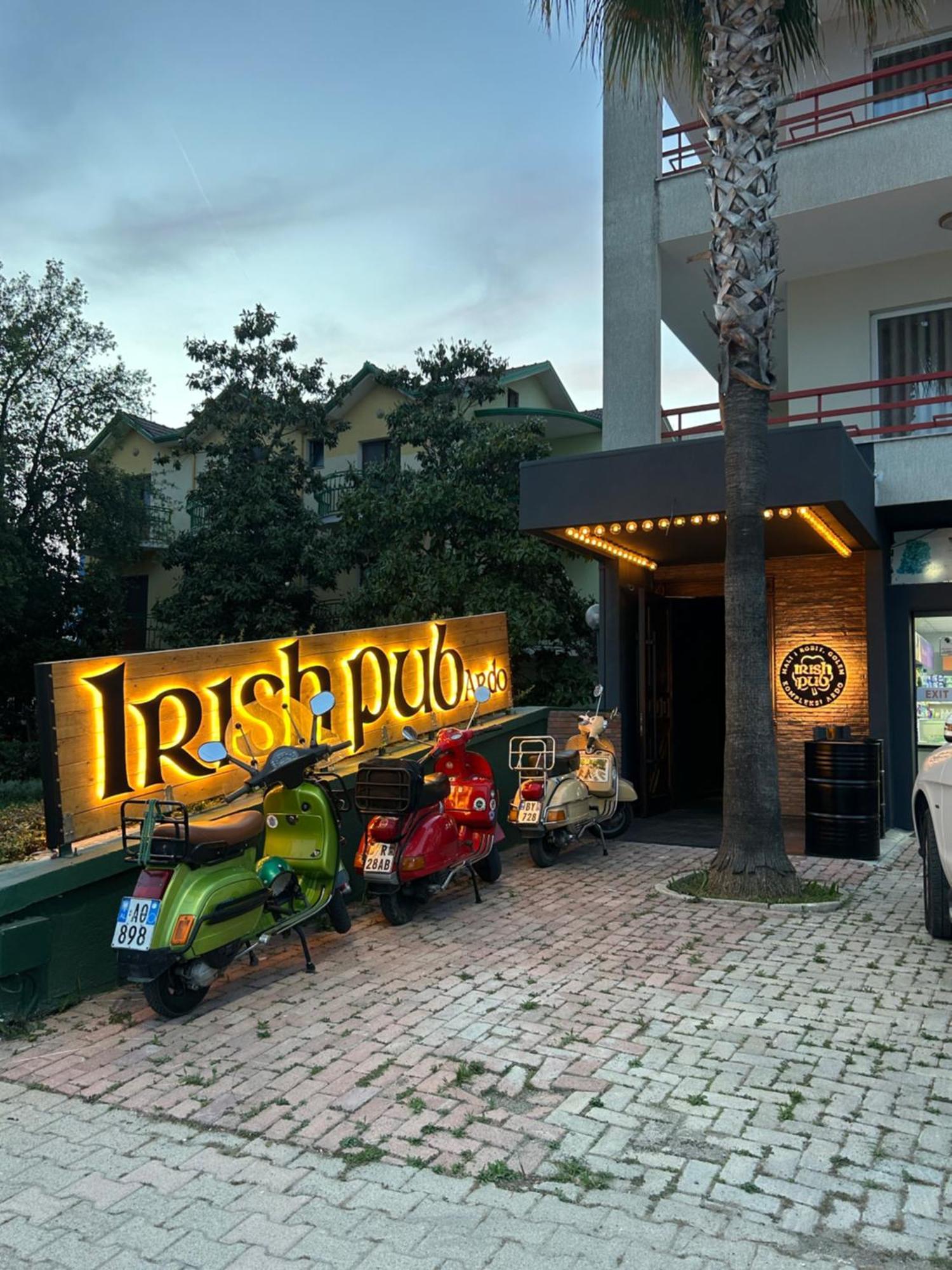 Hotel Garden Villa Ardo Голем Екстер'єр фото